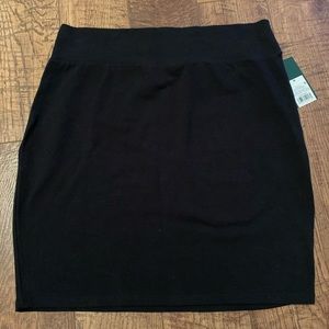 Black pencil skirt